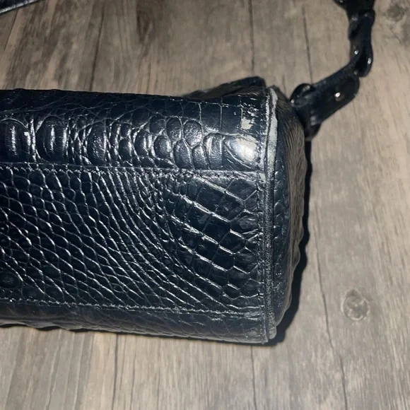 BRAHMIN Black Croc Embossed / Woven Leather Shoulder Bag
